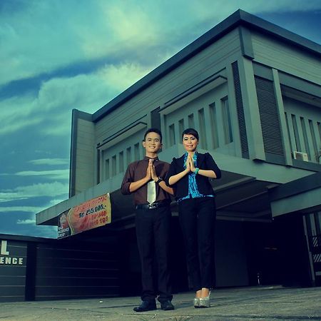 Raja Residence Jambi Exterior foto