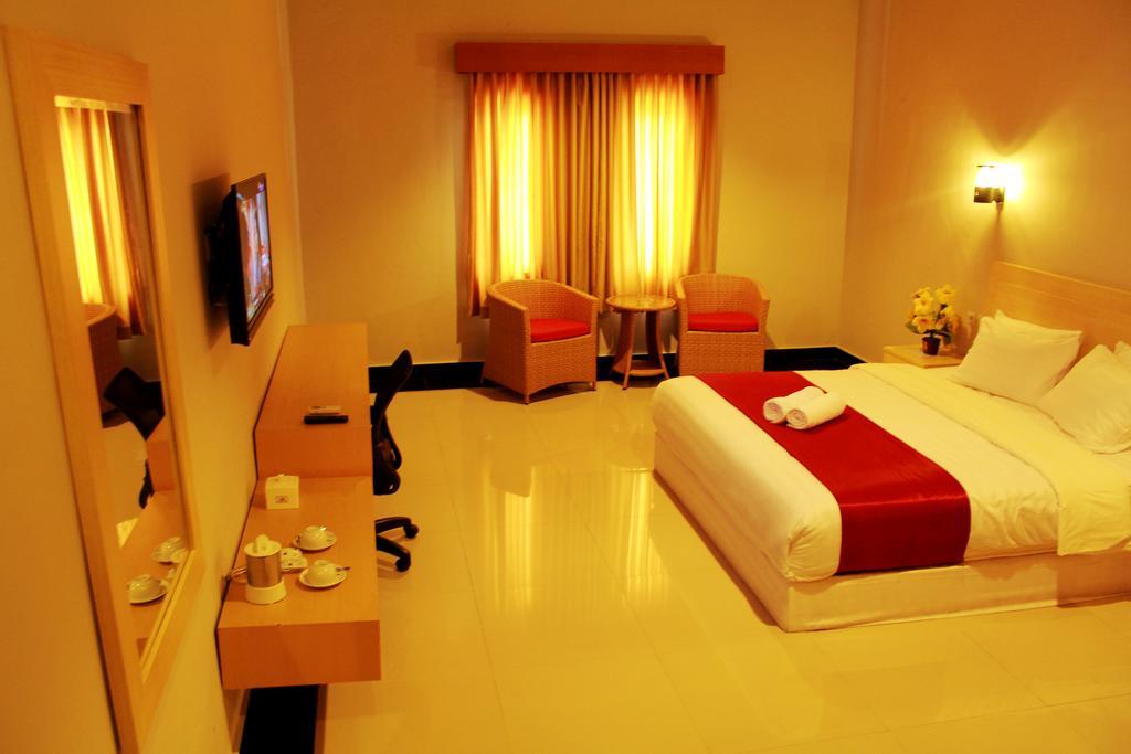 Raja Residence Jambi Exterior foto
