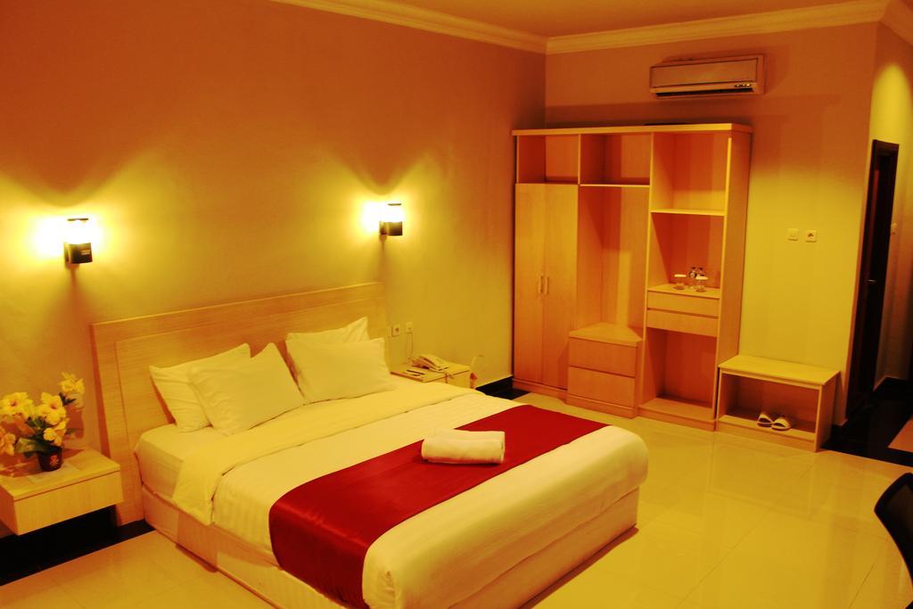 Raja Residence Jambi Zimmer foto
